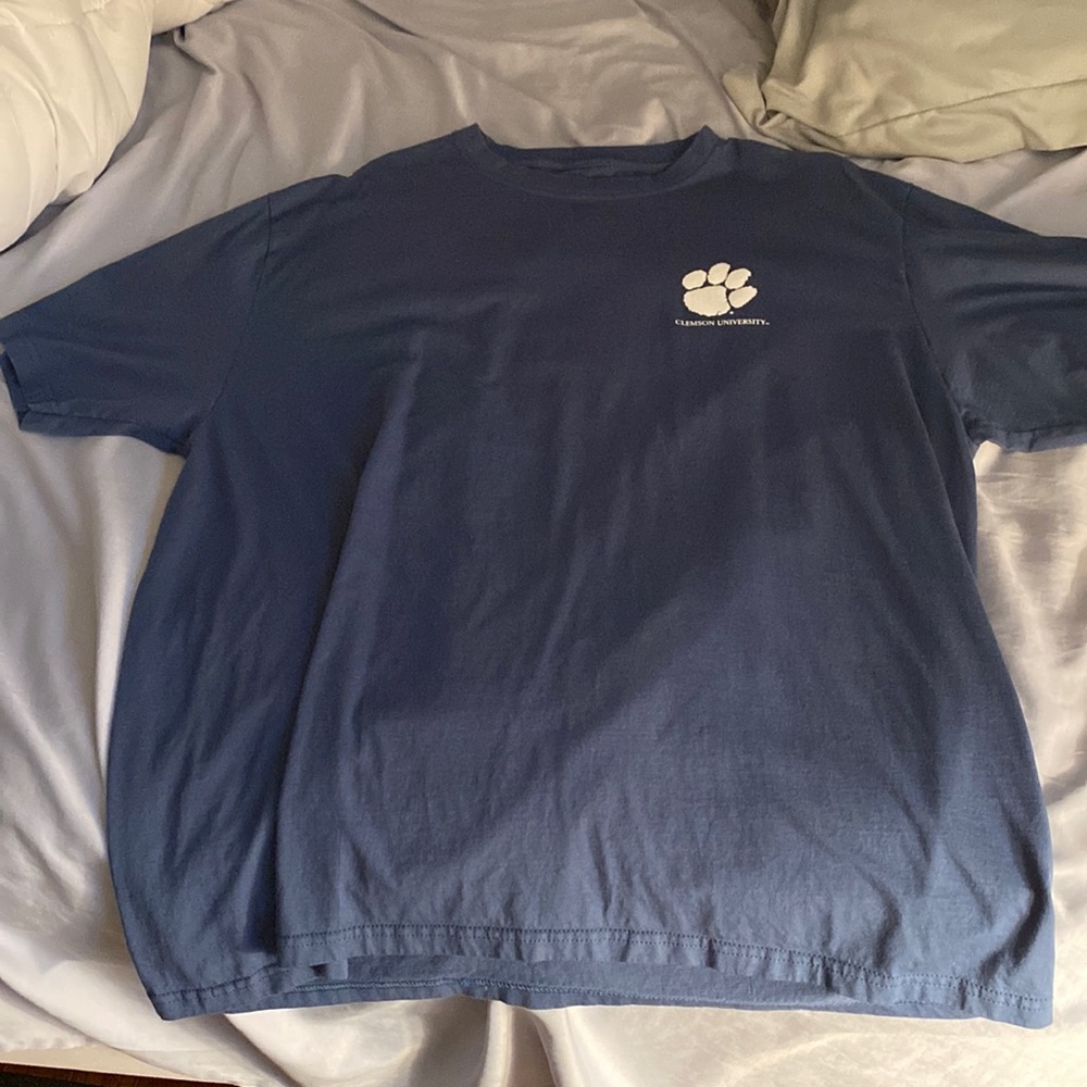 Clemson t-shirt mens size large never worn